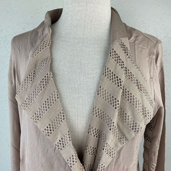 NWT Mystree Cardigan Style Top Size M - Picture 2 of 7